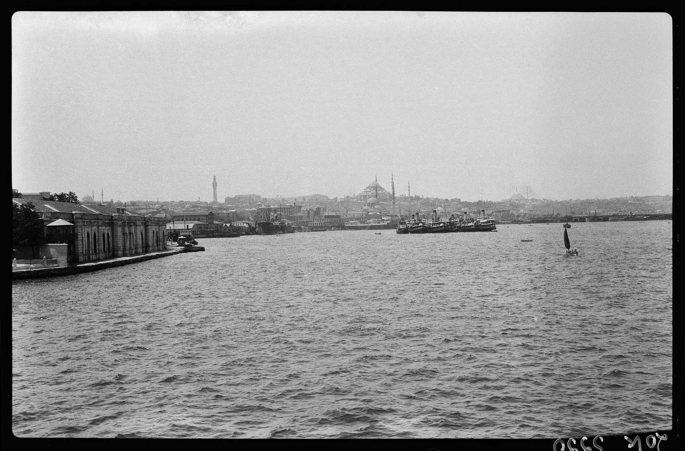 Vue d'ensemble, avec la mosquée Suleymaniye au second plan